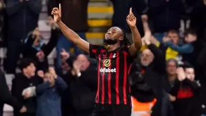 Antoine Semenyo brace sees Bournemouth complete stunning comeback against Luton