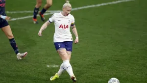 Bethany England backed for Lionesses return by Tottenham boss Robert Vilahamn