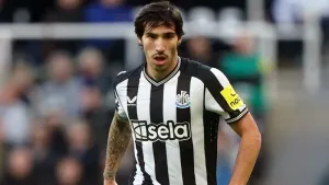 Eddie Howe hoping FA does not ‘throw the book’ at suspended Sandro Tonali