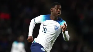Man Utd teenager Kobbie Mainoo called up to England squad