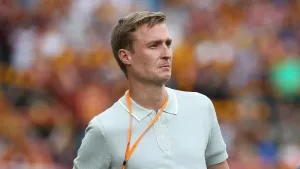 March of the Day: Former players join fight against MND with long distance walk