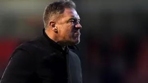 Scott Lindsey demands Crawley ‘show their teeth’ after tame Doncaster defeat