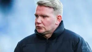 Barrow must stick together in quest to secure play-off spot – Pete Wild