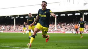 Bruno Guimaraes scores late winner as Newcastle beat Fulham