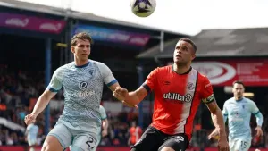 Carlton Morris nets late winner as Luton comeback boosts survival hopes