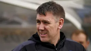 Dave Challinor urges Stockport to be promoted as champions