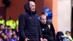 Doubt over Dundee game gives Premiership ‘bad image’ – Philippe Clement