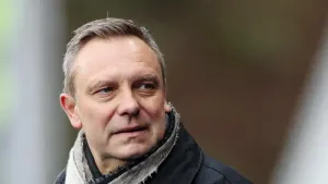 Huddersfield boss Andre Breitenreiter refusing to give up fight for survival