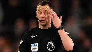 I hope he is OK – Gary O’Neil sympathises with referee Stuart Attwell