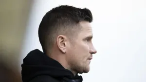 I wouldn’t change it for the world – Crewe boss Lee Bell hails play-off place