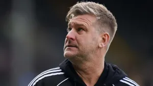 Karl Robinson fumes as two Salford players dismissed in loss at AFC Wimbledon