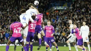 Leeds miss chance to go top after disappointing draw at home to Sunderland