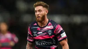 Lincoln’s late play-off surge continues with victory at struggling Carlisle