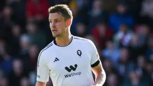 Matt Smith give Salford last-gasp win at Newport