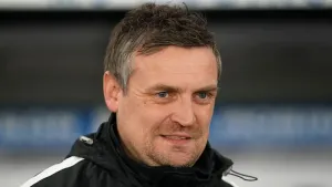 Michael Skubala proud of Lincoln performance in win at Oxford