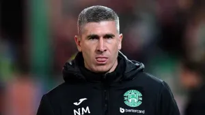 Nick Montgomery clings to top-six hopes despite defeat for Hibernian