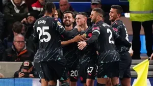 Phil Foden brace helps Man City thump Brighton and close gap on leaders Arsenal