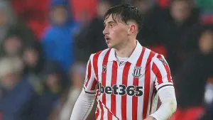 Struggling Sheffield Wednesday held by Stoke after Luke Cundle’s leveller