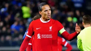 Virgil van Dijk still believes Liverpool can win title race