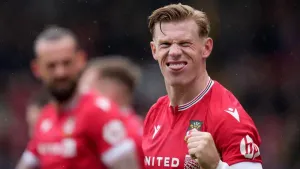 Wrexham get the better of champions Stockport to secure second spot