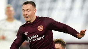 Barrie McKay stars as Hearts beat Dundee to continue impressive season