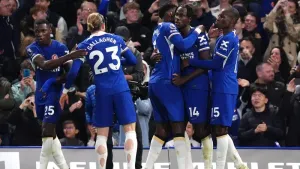 Chelsea launch late bid for European football with damaging defeat for Tottenham