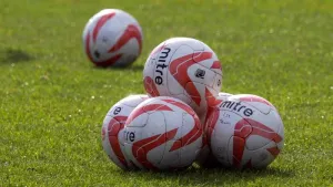 East Kilbride kept their hopes of reaching League Two alive (Jeff Holmes/PA)