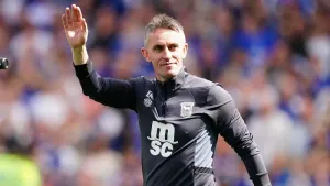 Kieran McKenna commits to Ipswich by signing new four-year deal