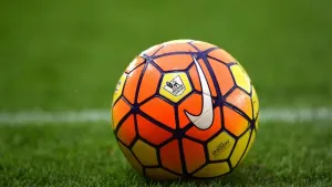 Late spot-kick gives Spartans the edge in play-off against Peterhead