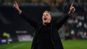 Scott Lindsey thanks Crawley doubters for ‘fuelling’ club’s promotion push