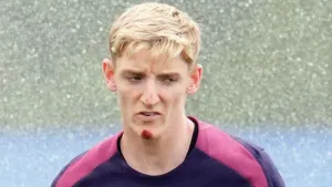 Chin up Anthony! Gordon the butt of jokes in England camp after bike fall