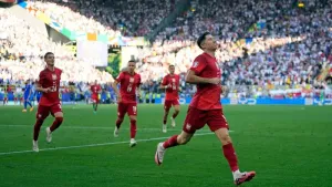 Robert Lewandowski penalty earns Poland a point as France miss out on top spot