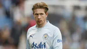 Pep Guardiola says Kevin de Bruyne ‘isn’t leaving’ Manchester City