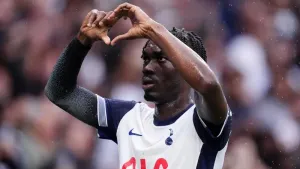 Ange Postecoglou wants Yves Bissouma to be the ‘best version of himself’