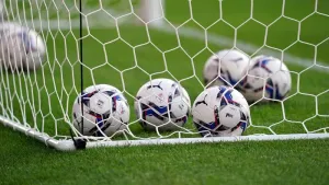 Charlie Waller scores winner to give Sutton victory at Wealdstone