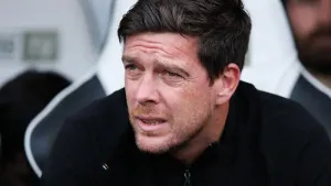 Darrell Clarke praises Adam Phillips after Barnsley thrash Crawley
