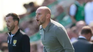 David Gray critical of Hibernian defence after Dundee fight back for draw