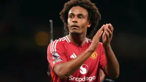 Erik ten Hag thrilled as Man Utd debutant Joshua Zirkzee hits the ground running