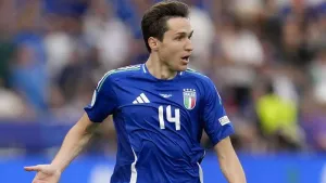 Federico Chiesa set for Liverpool medical after £10m deal agreed with Juventus