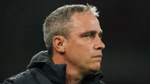 Huddersfield boss Michael Duff full of praise for loanee Callum Marshall