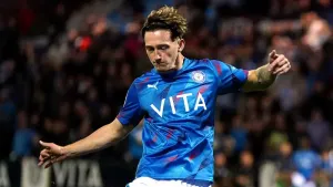 Late goals ease Stockport to victory at Blackpool