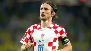 Luka Modric to carry on playing for Croatia after Nations League call-up