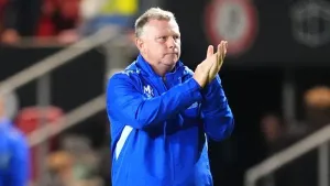 Mark Robins hails 2,500 fans as Coventry claim Carabao Cup win at Bristol City