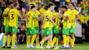 Onel Hernandez at the double as Norwich edge past Stevenage