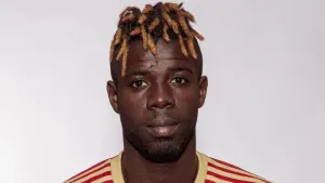 Pape Habib Gueye scores twice to maintain Aberdeen’s winning start