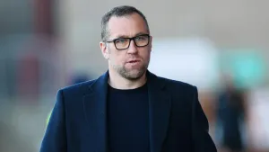 David Artell praises ‘magnificent’ Grimsby after win at Carlisle