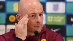 Lee Carsley ‘has every right to not sing anthem’, says campaign group