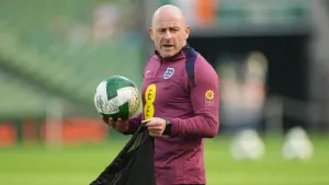 Lee Carsley stays silent during national anthem as Prime Minister joins debate