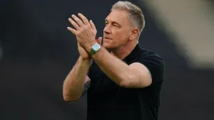 Scott Lindsey pleased with what he saw from MK Dons in first game in charge