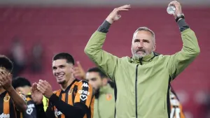 Tim Walter hails Hull’s ‘real bravery’ after fightback earns first win of season